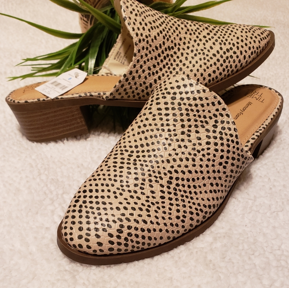 Time and True Memory Foam Shoes